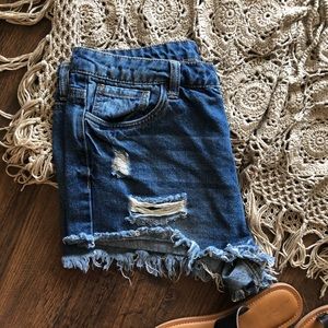 Distressed shorts